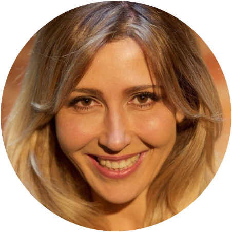 Client testimonial portrait, sharing their experience of spiritual coaching